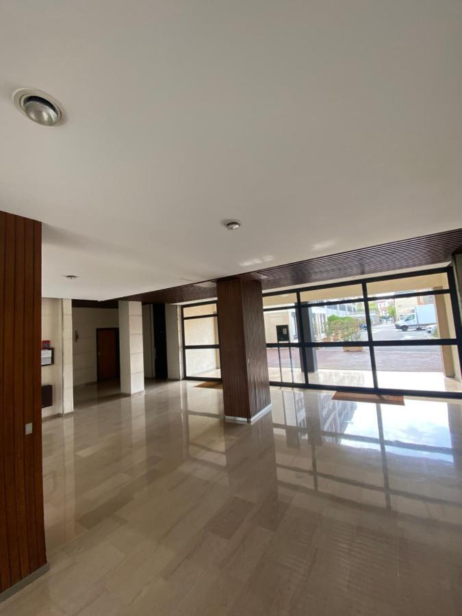Grand Appartement Courbevoie Paris Exterior photo